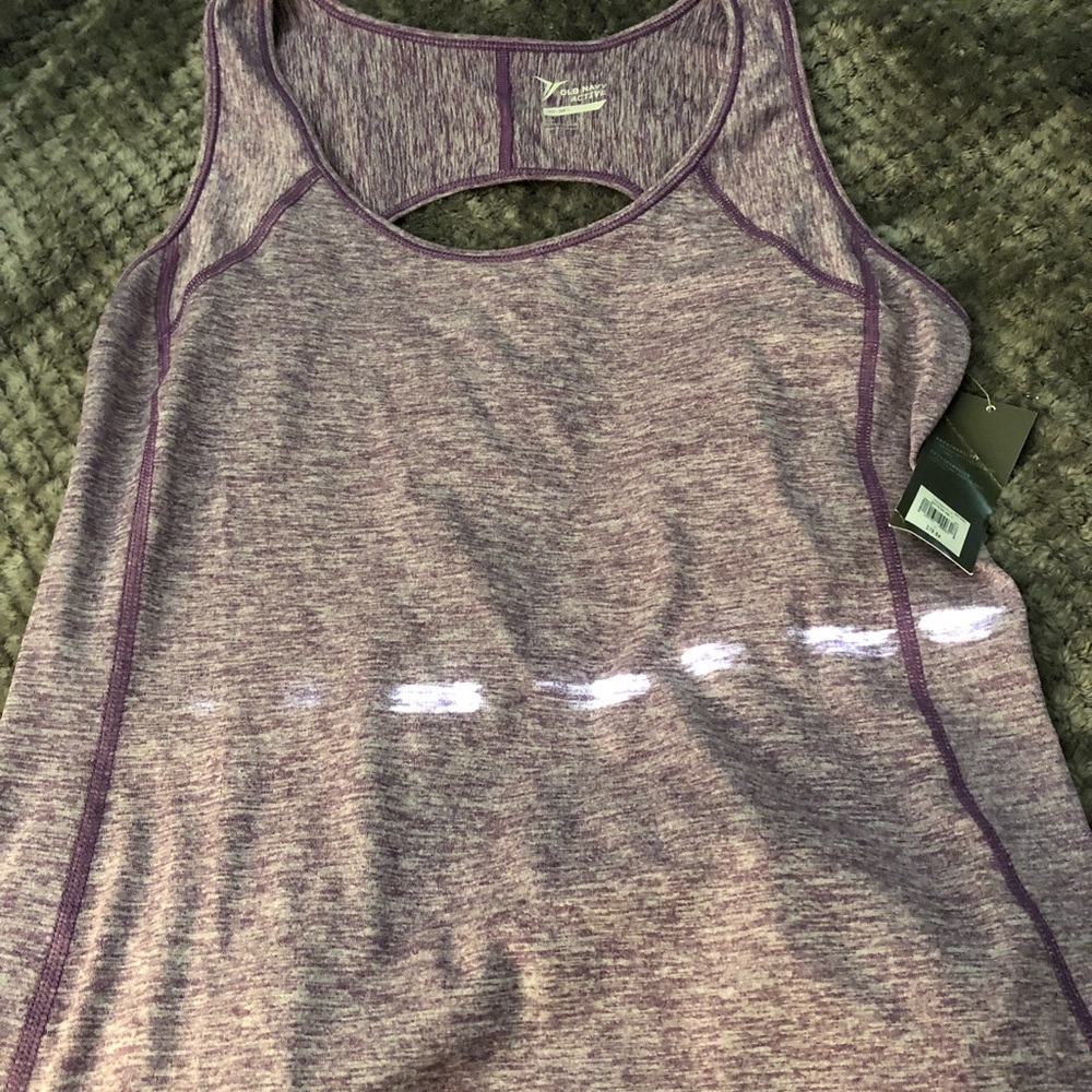 Bundle Old Navy workout tops